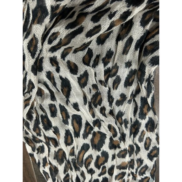 Leopard Print Infinity Scarf Shawl Wrap Animal Print Lightweight Fall Comfort - Picture 4 of 10